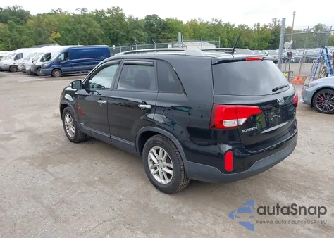 2015 Kia Sorento Lx from USA, damaged, VIN 5XYKTCA62FG604981
